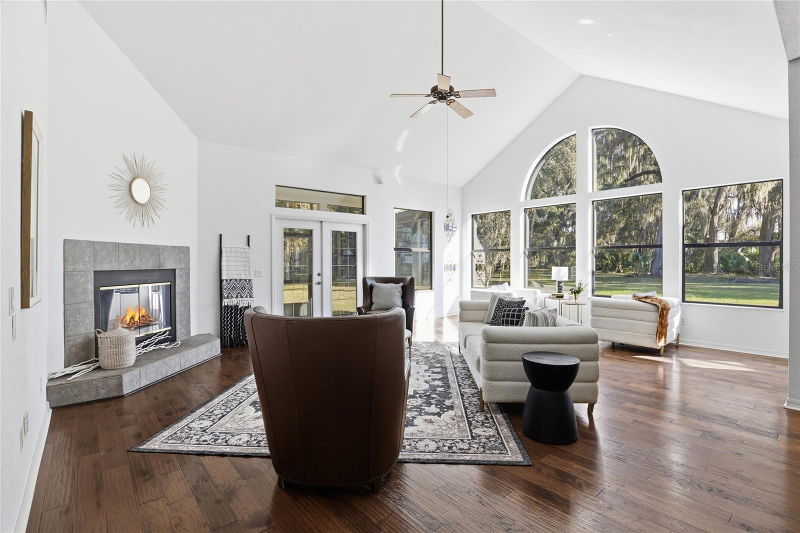 Image 19 of 67 For 10524 75th Way