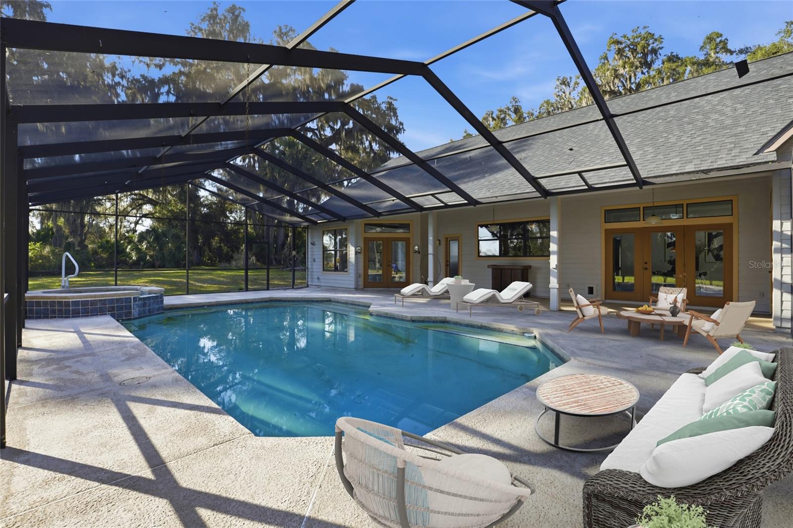 Image 33 of 67 For 10524 75th Way