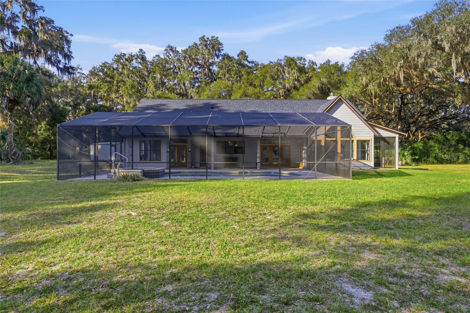 Image 36 of 67 For 10524 75th Way