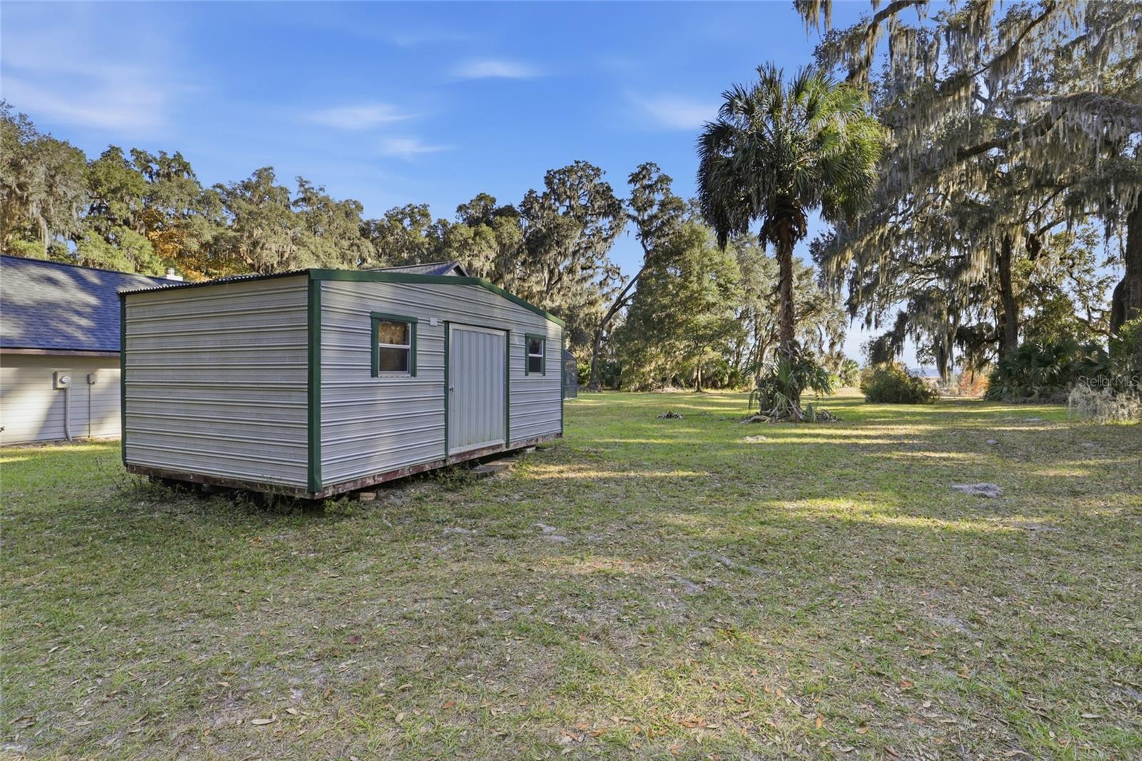 Image 38 of 67 For 10524 75th Way