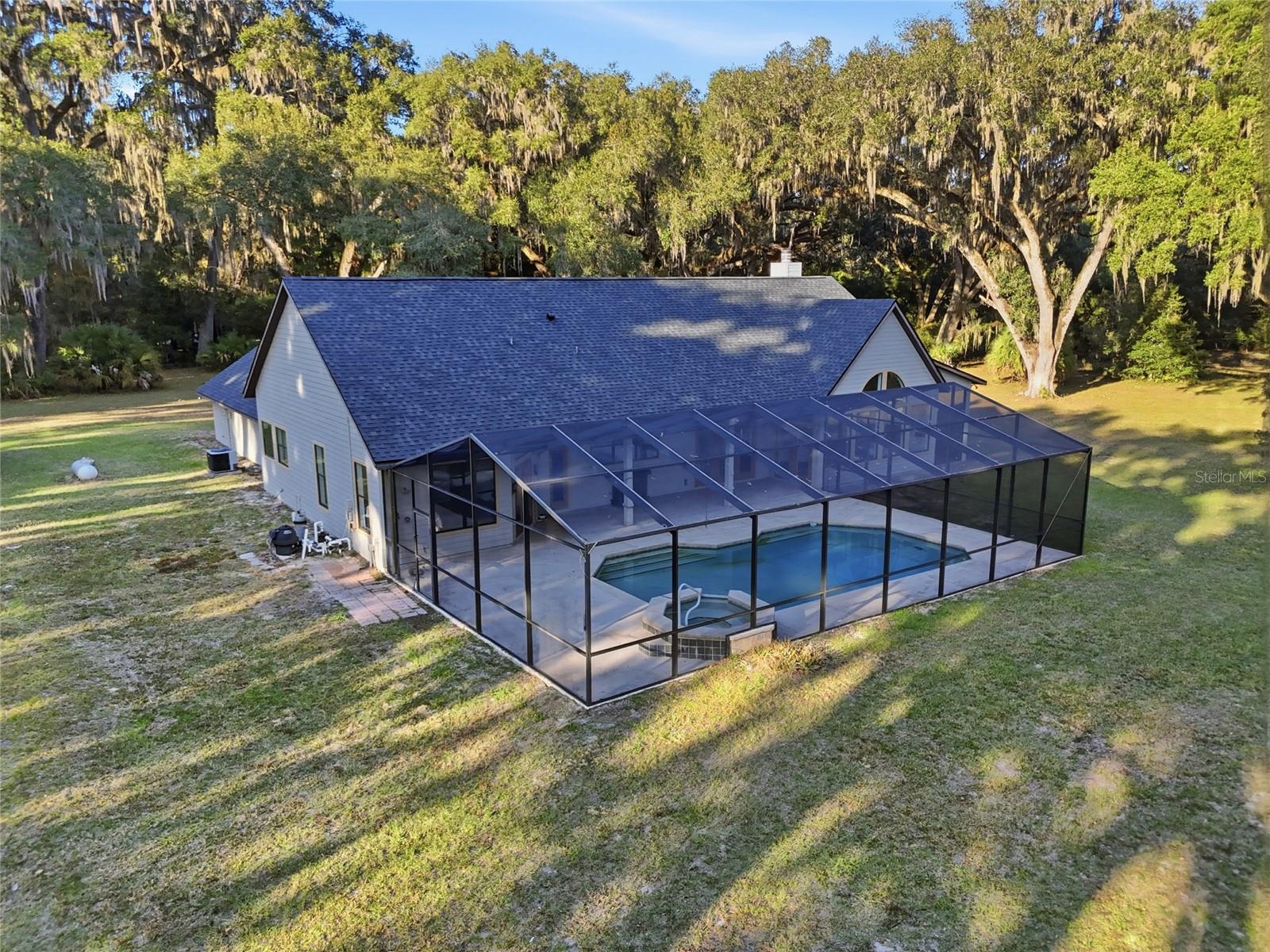 Image 39 of 67 For 10524 75th Way