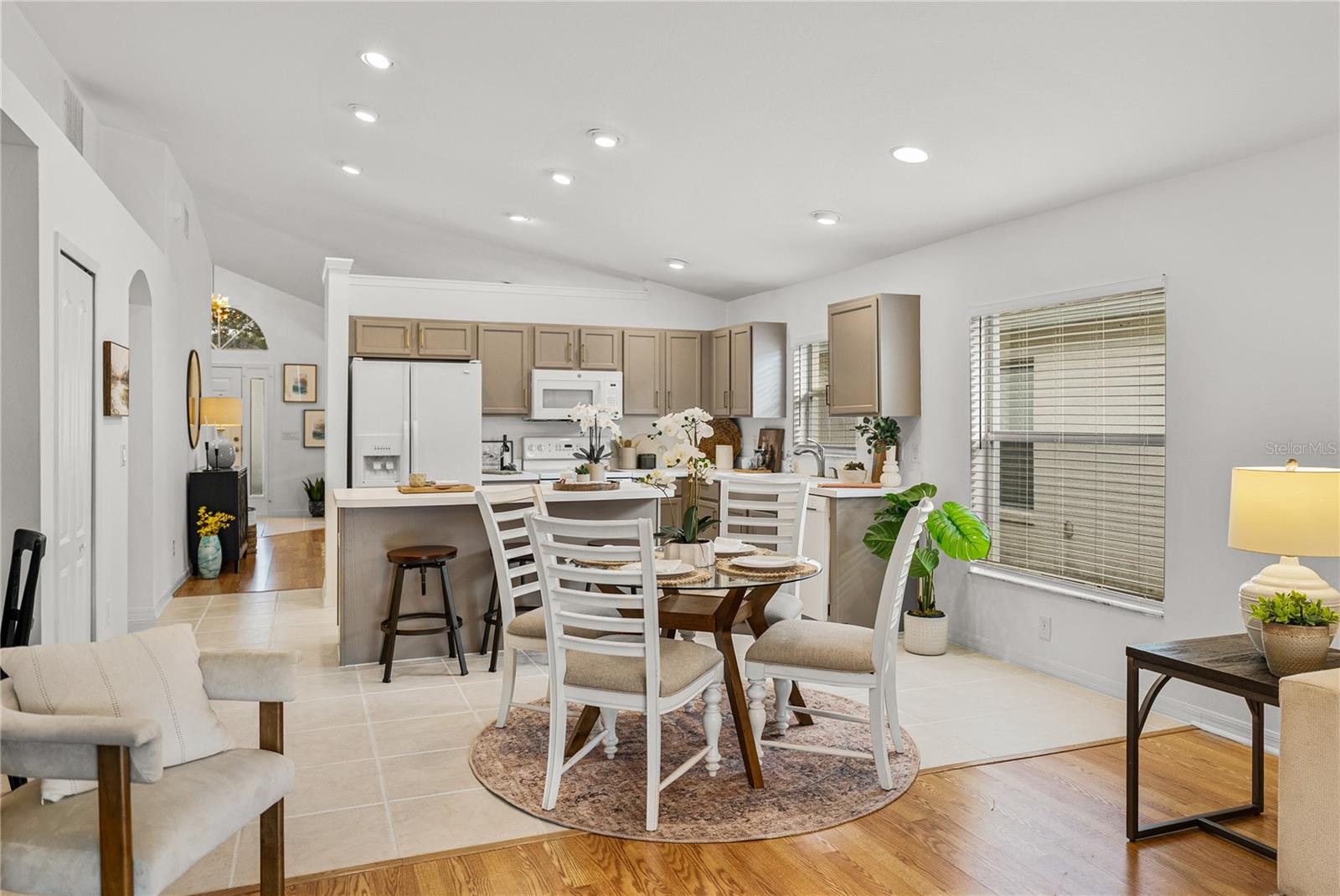 Image 21 of 90 For 4225 Edenrock Place