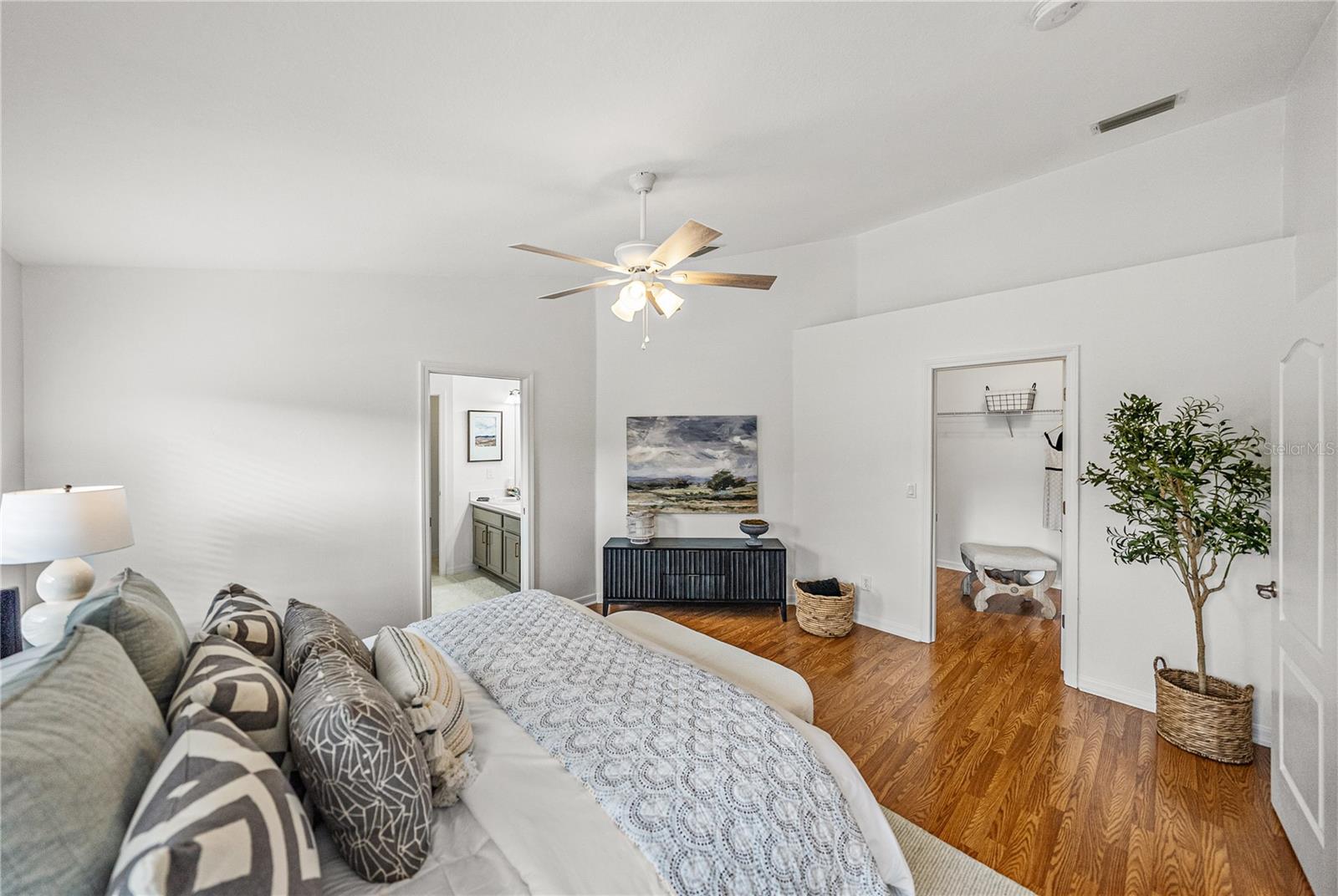 Image 29 of 90 For 4225 Edenrock Place