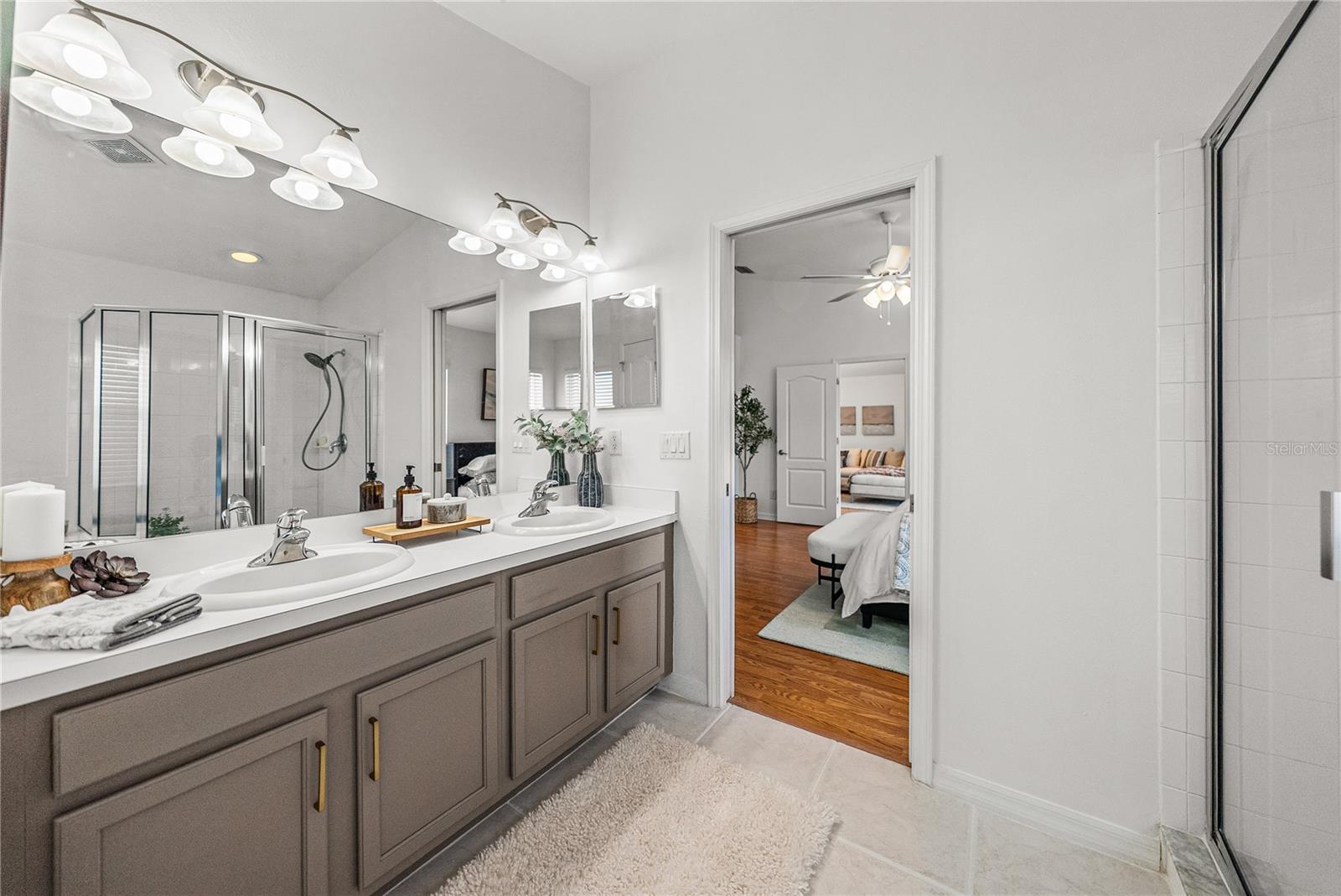 Image 33 of 90 For 4225 Edenrock Place