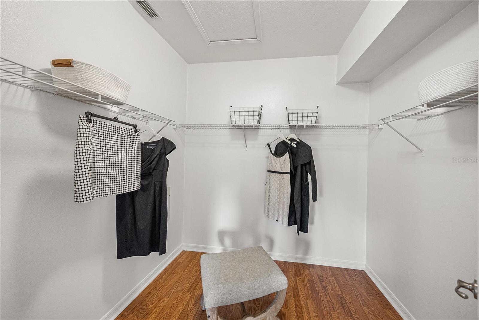 Image 37 of 90 For 4225 Edenrock Place