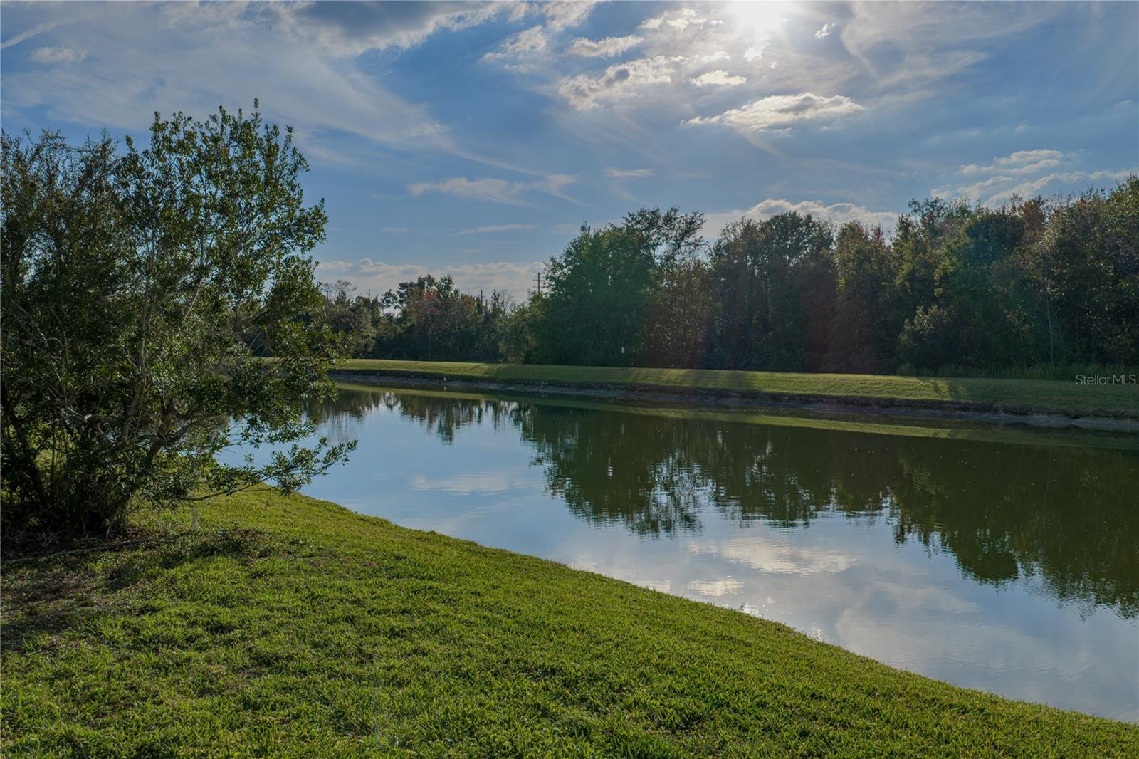 Image 4 of 90 For 4225 Edenrock Place