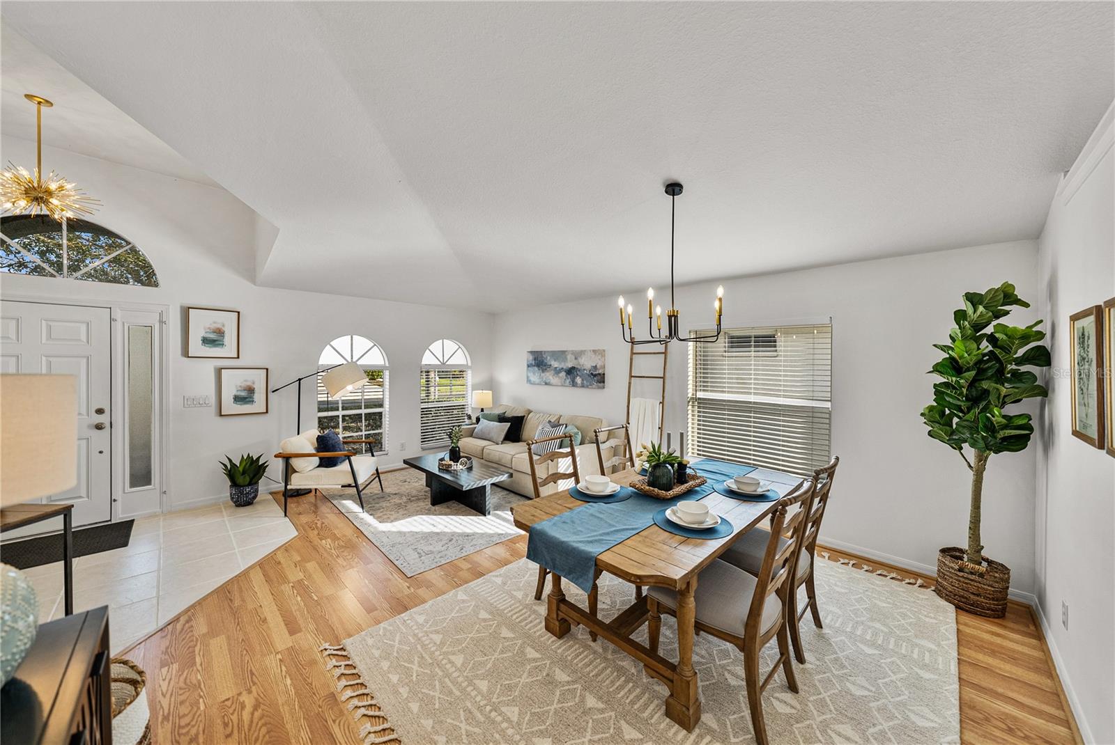 Image 7 of 90 For 4225 Edenrock Place