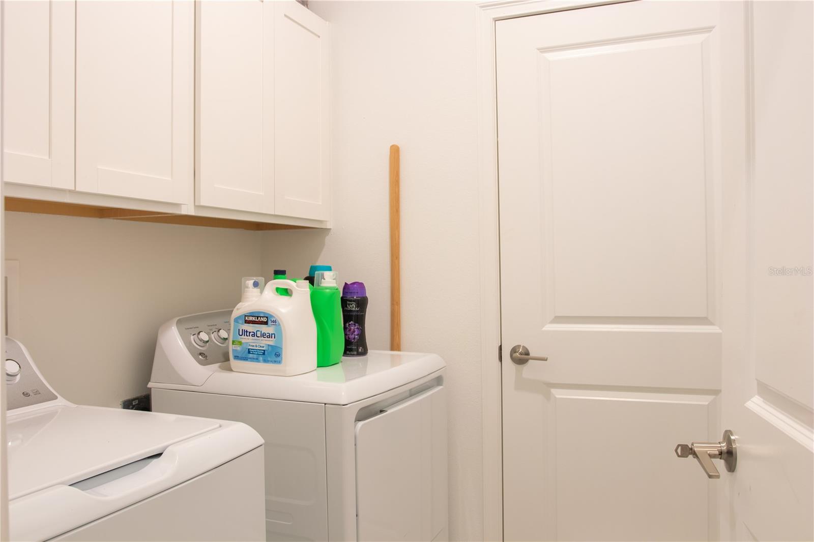 Image 16 of 25 For 10125 Campanula Court