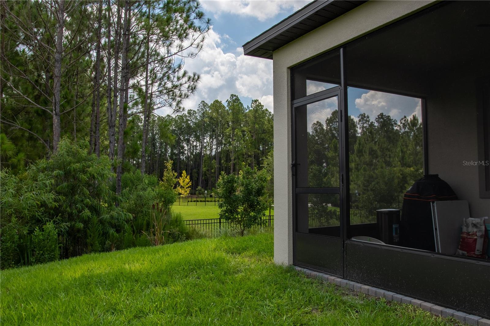 Image 19 of 25 For 10125 Campanula Court