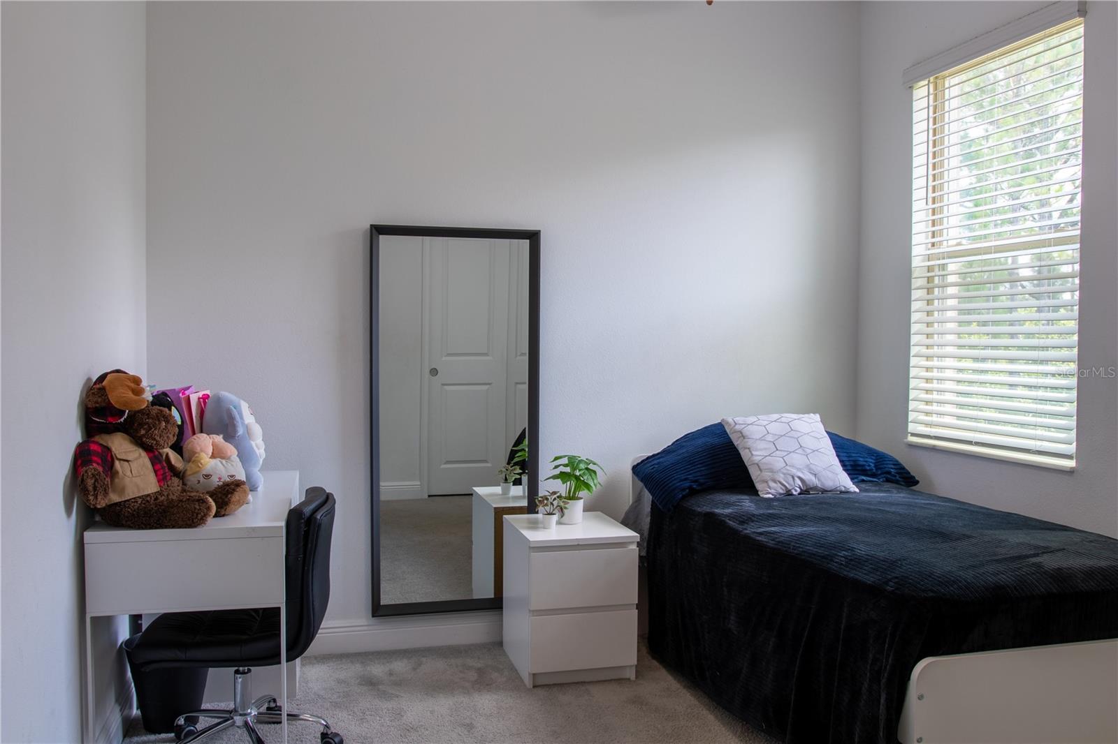 Image 5 of 25 For 10125 Campanula Court