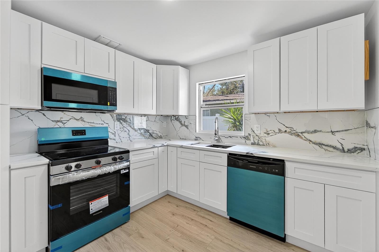 Image 10 of 32 For 1818 Michigan Avenue Ne