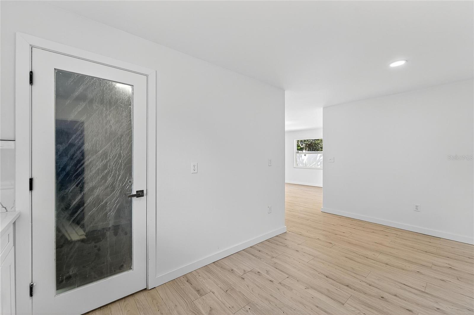 Image 13 of 32 For 1818 Michigan Avenue Ne