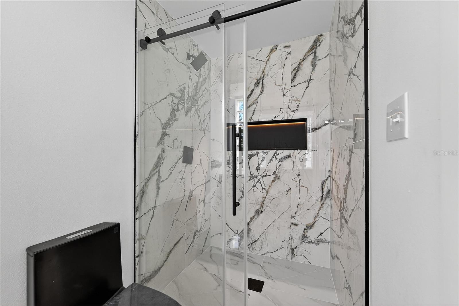 Image 30 of 32 For 1818 Michigan Avenue Ne