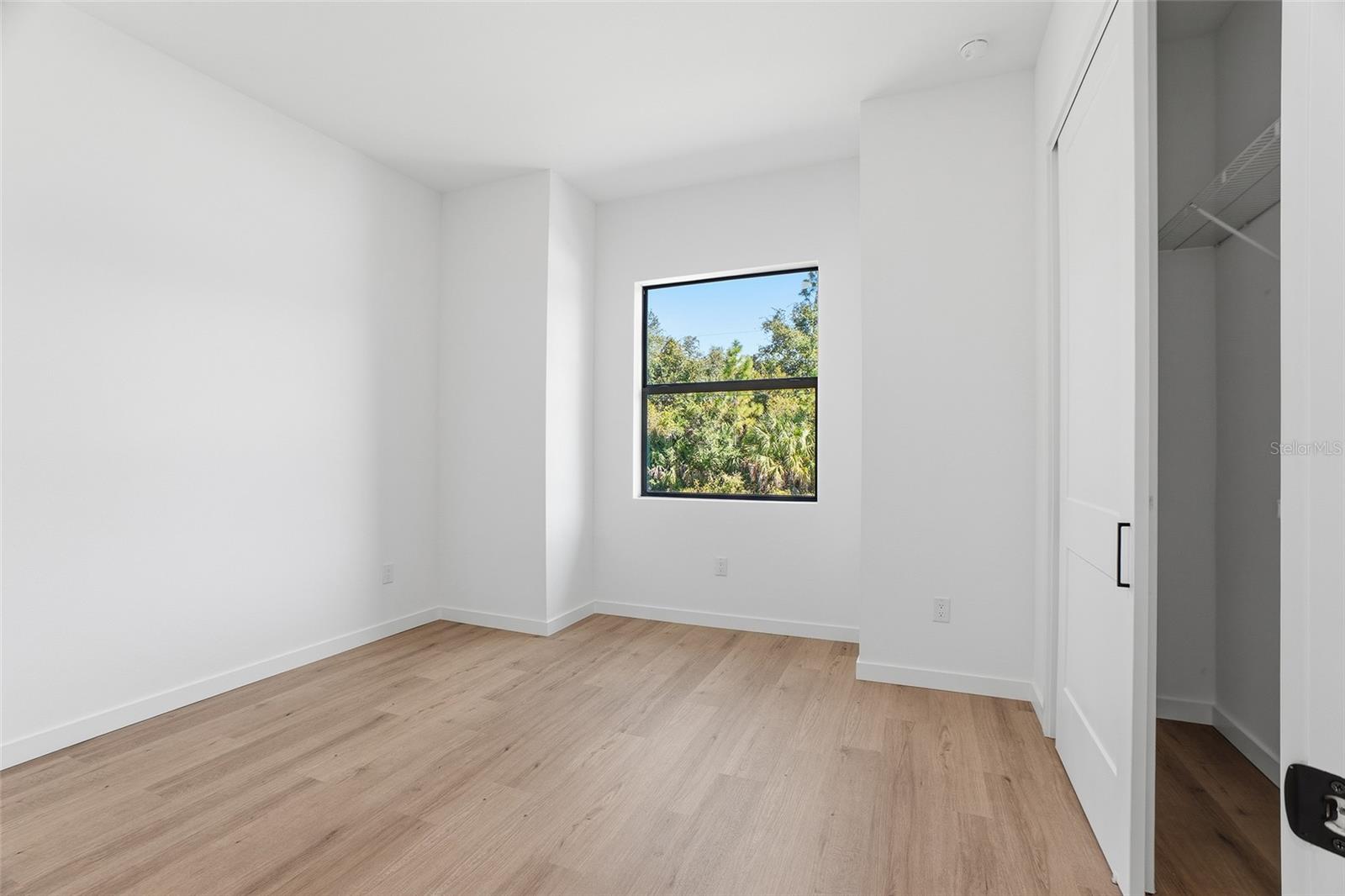 Image 22 of 35 For 4025 Cinderella Road