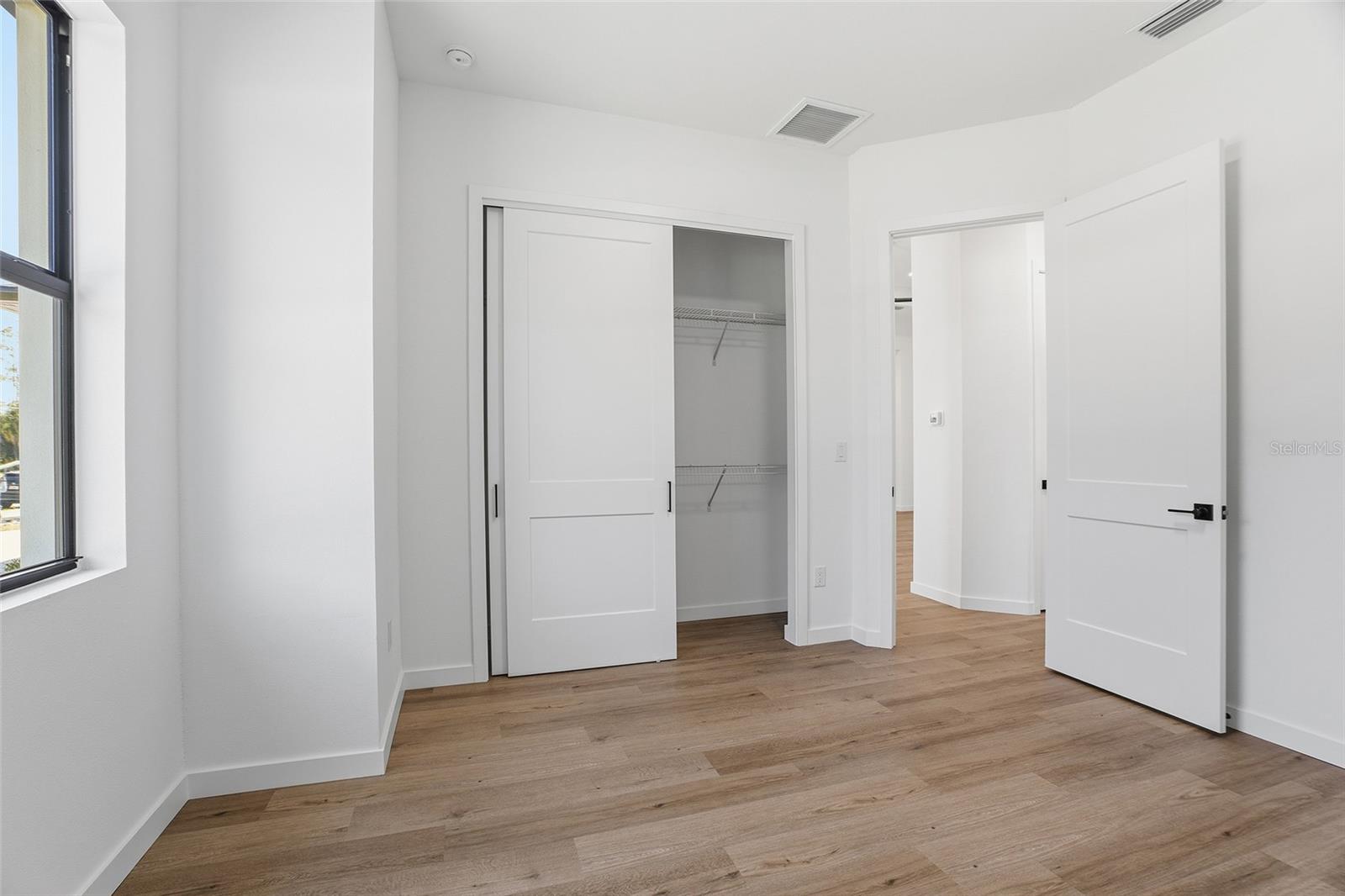 Image 24 of 35 For 4025 Cinderella Road