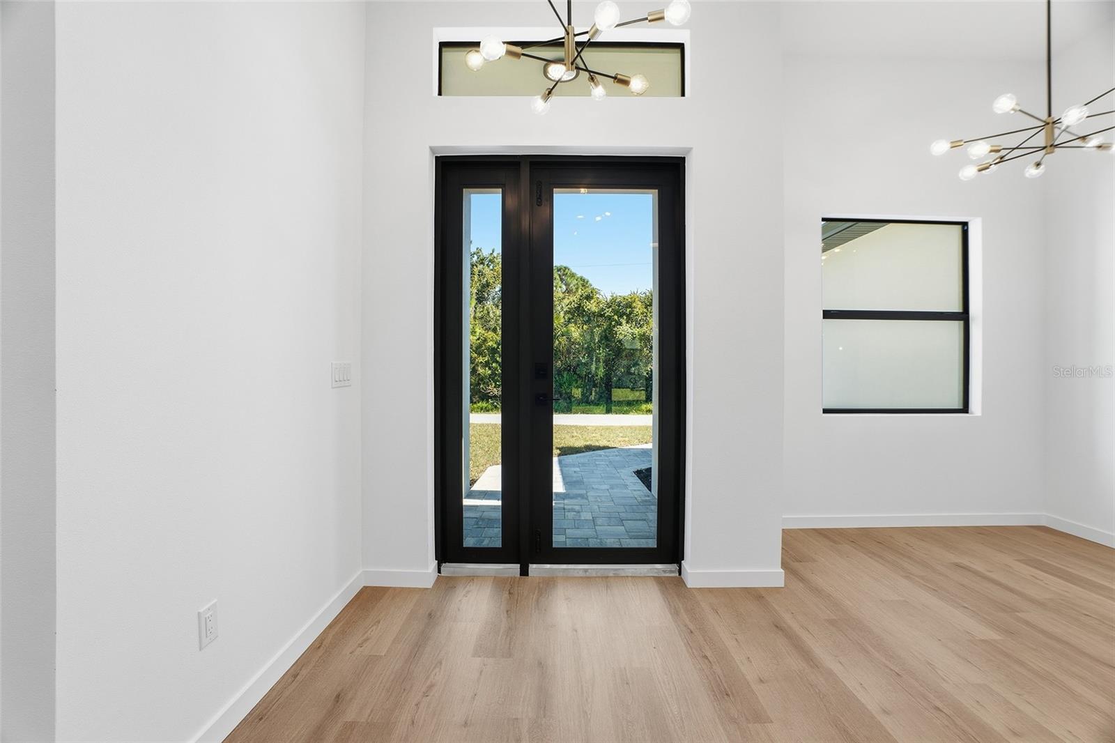 Image 7 of 35 For 4025 Cinderella Road