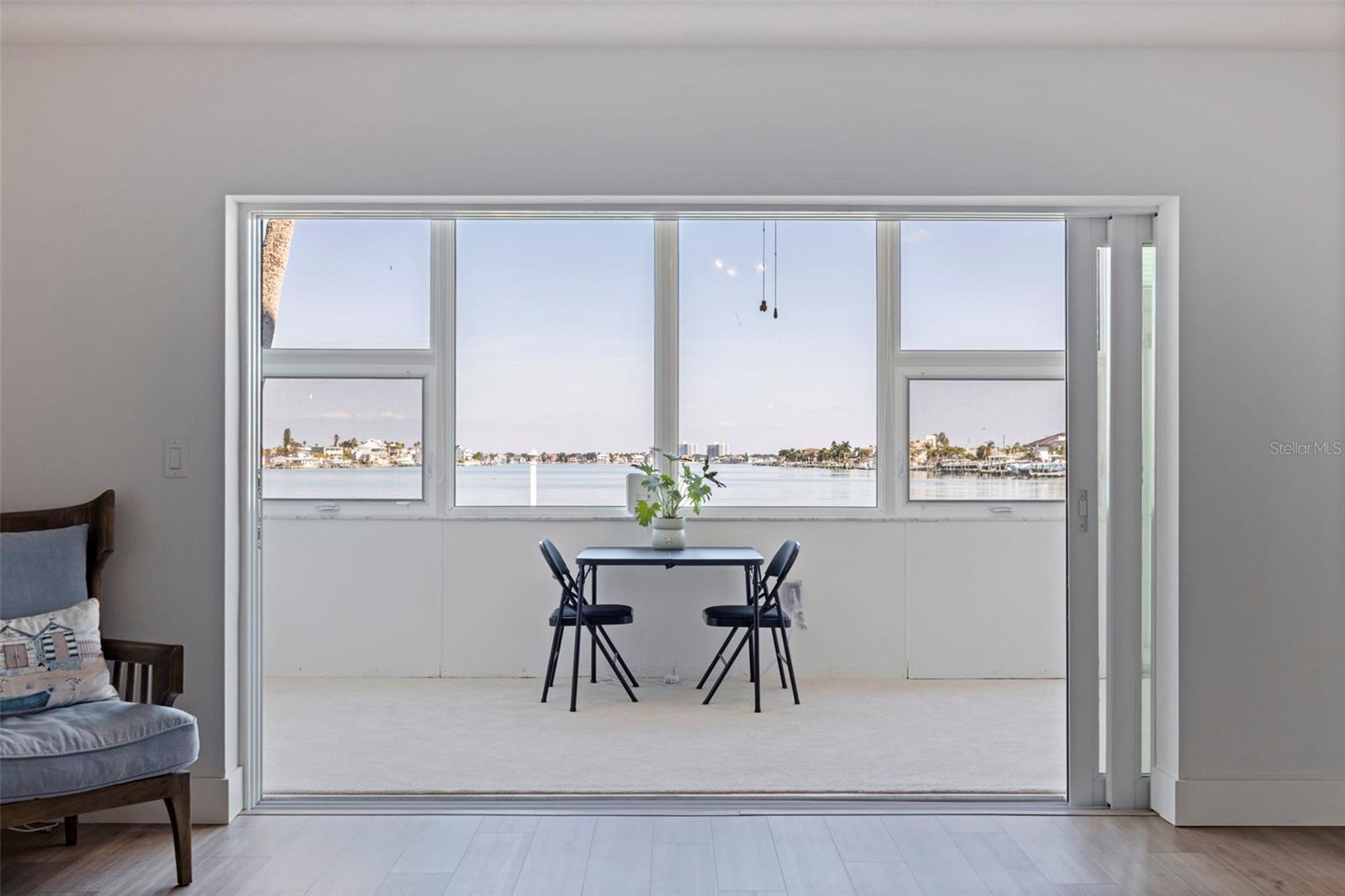 Image 3 of 43 For 5555 Gulf Boulevard 115