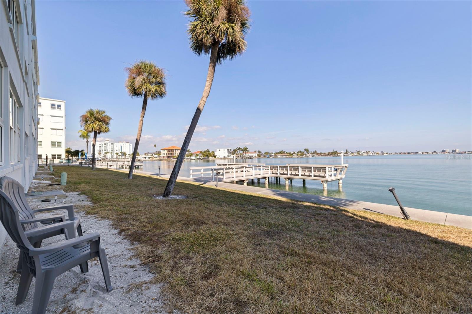 Image 31 of 43 For 5555 Gulf Boulevard 115