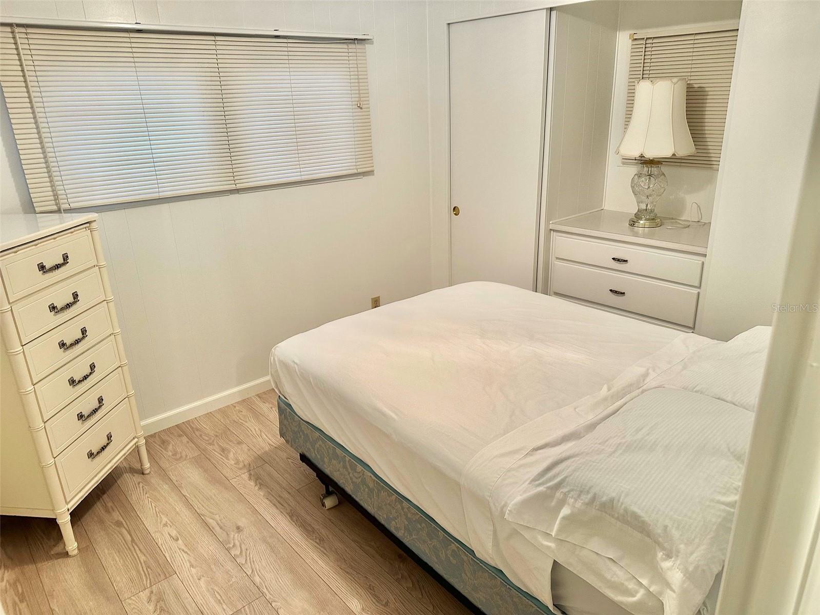 Image 8 of 15 For 2000 Bay Drive 83