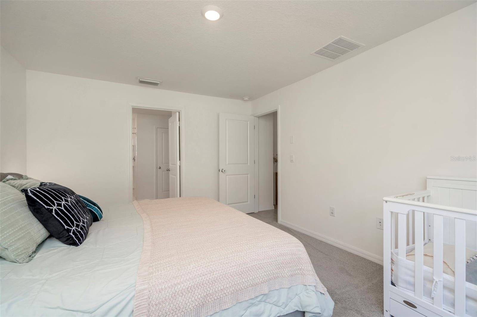 Image 25 of 45 For 16631 Windmill Forge Pass