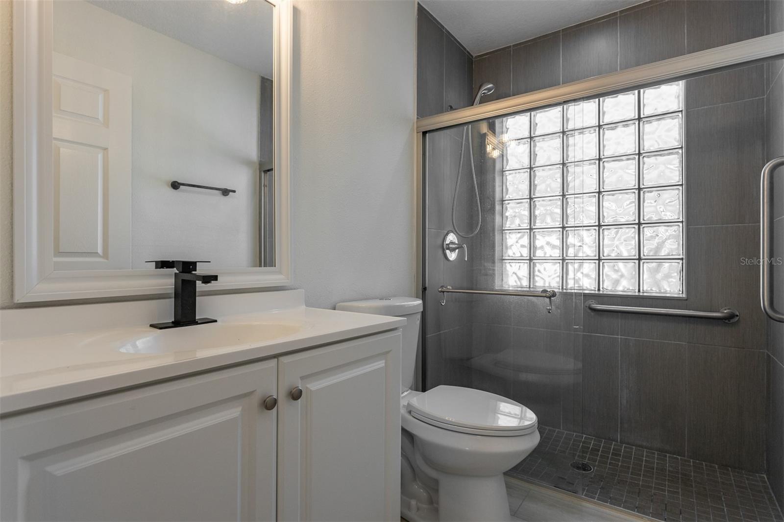 Image 19 of 32 For 1734 Powder Ridge Drive