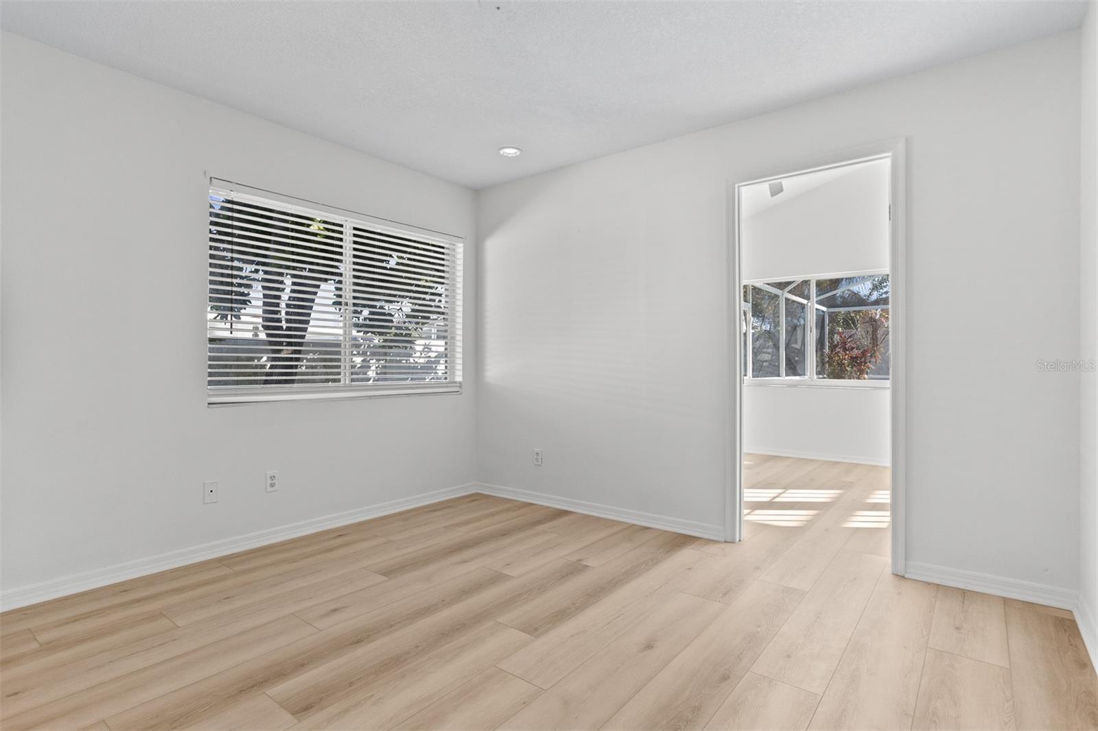 Image 21 of 32 For 1734 Powder Ridge Drive