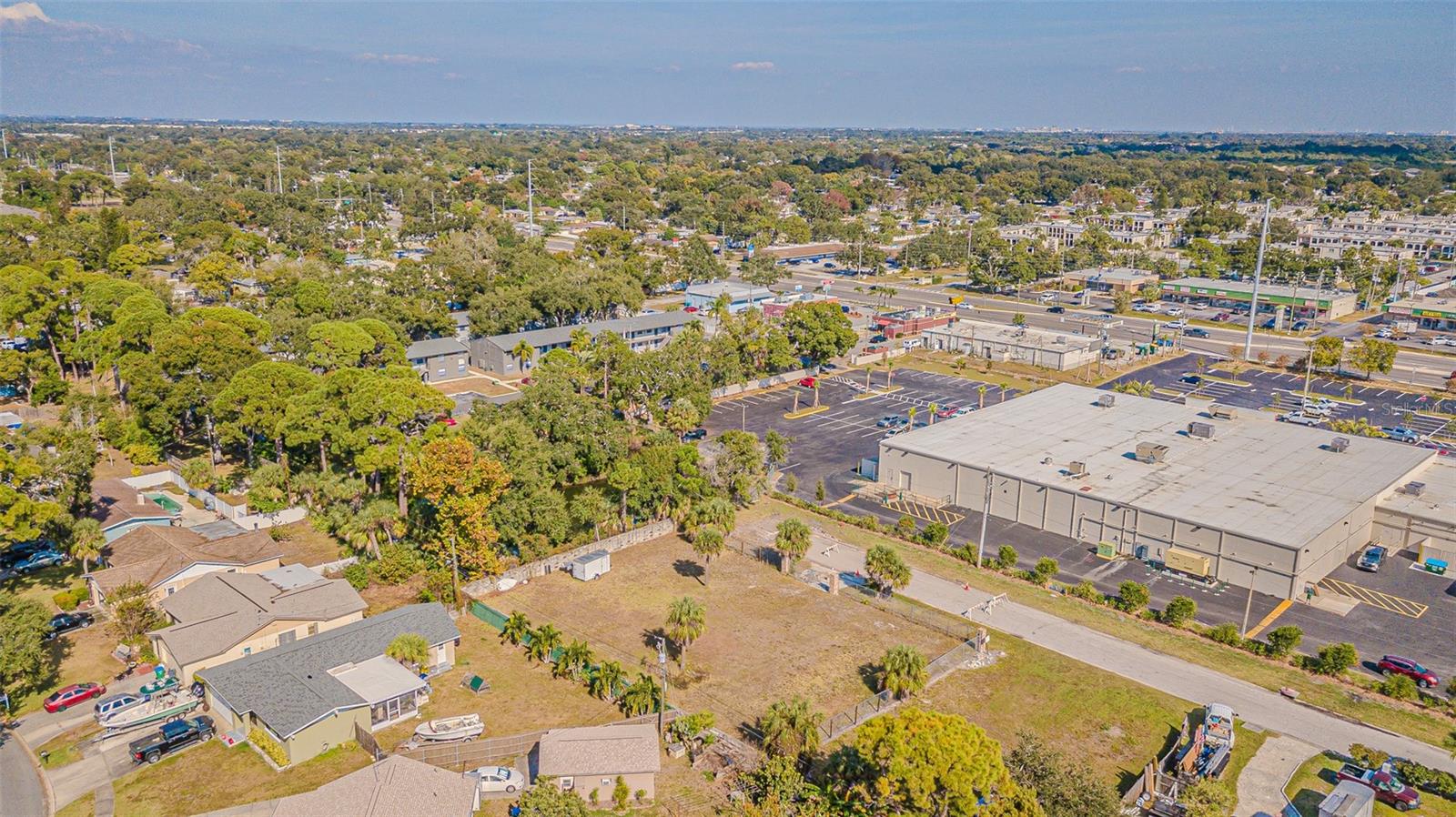 Image 13 of 33 For 7598 90th Street