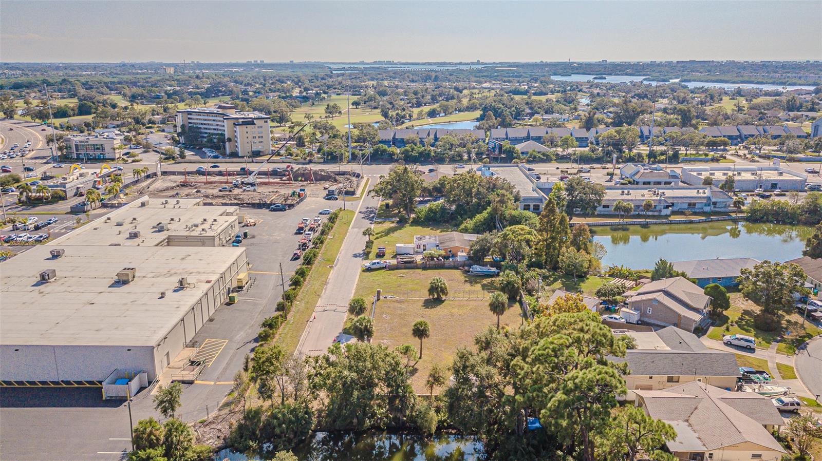 Image 18 of 33 For 7598 90th Street