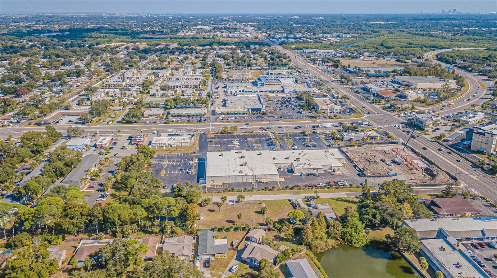 Image 21 of 33 For 7598 90th Street