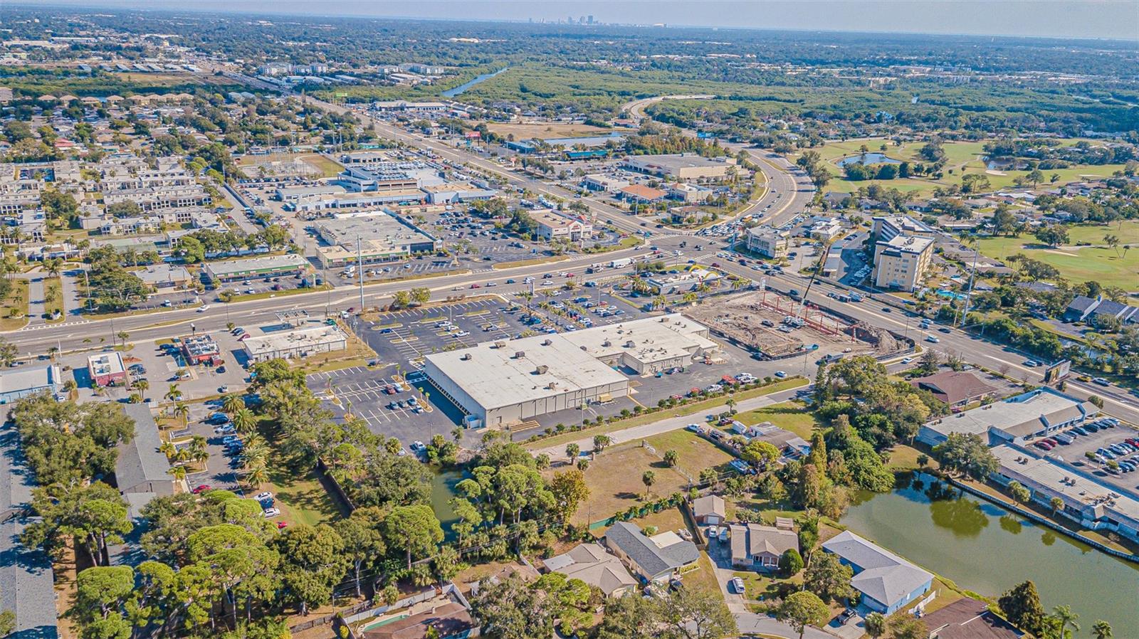 Image 22 of 33 For 7598 90th Street