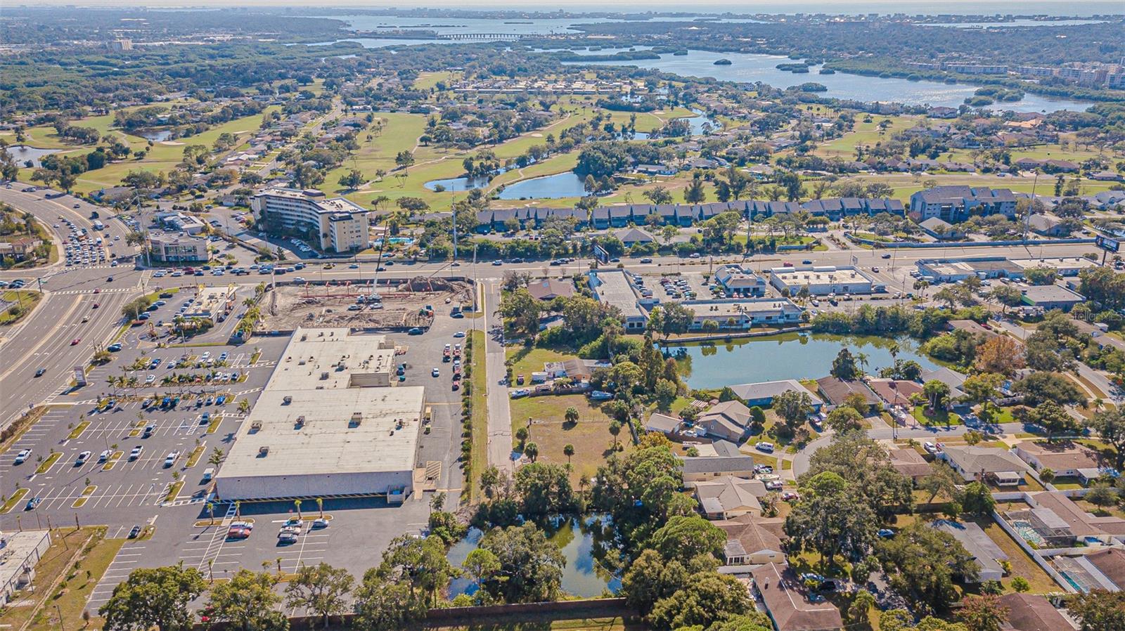 Image 24 of 33 For 7598 90th Street