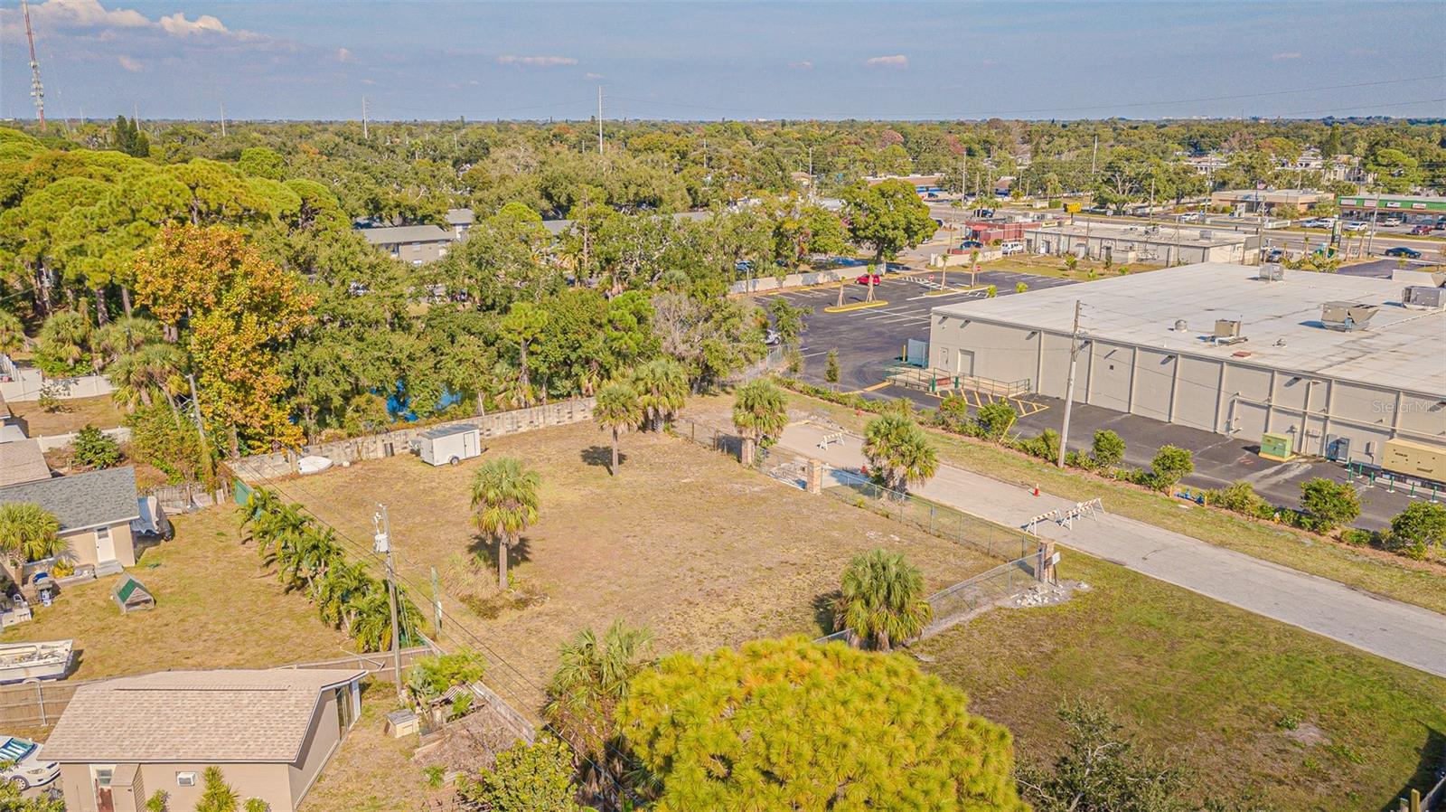 Image 8 of 33 For 7598 90th Street