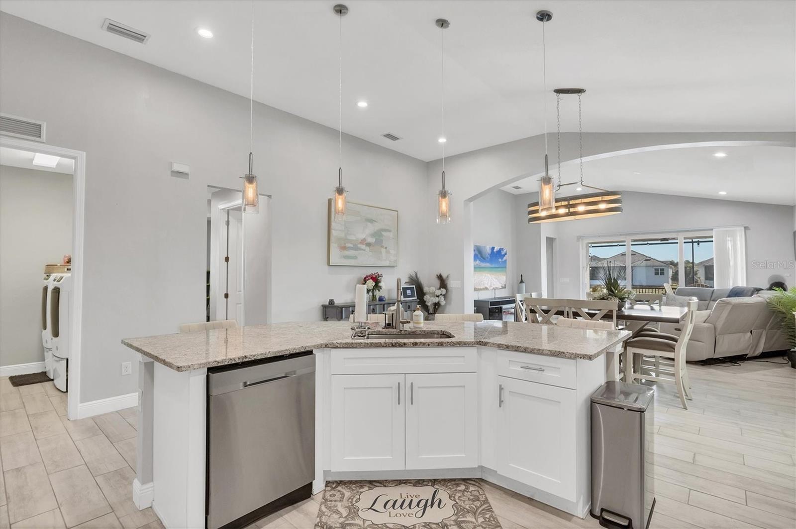 Image 34 of 61 For 6233 Champions Row Street