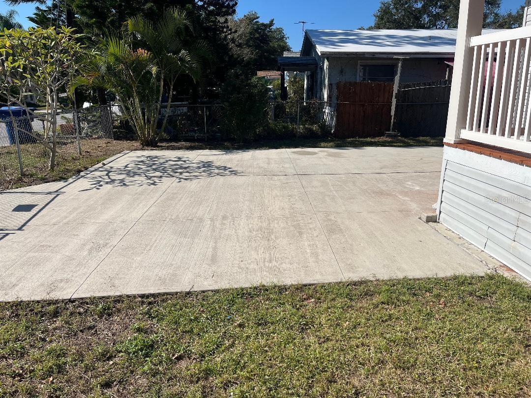 Image 15 of 18 For 510 Beverly Avenue