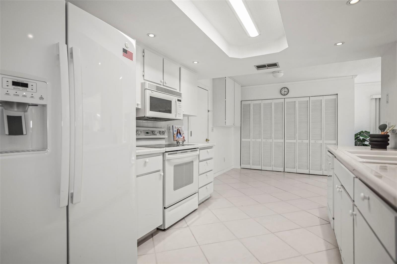 Image 8 of 66 For 1128 Lanyard Street