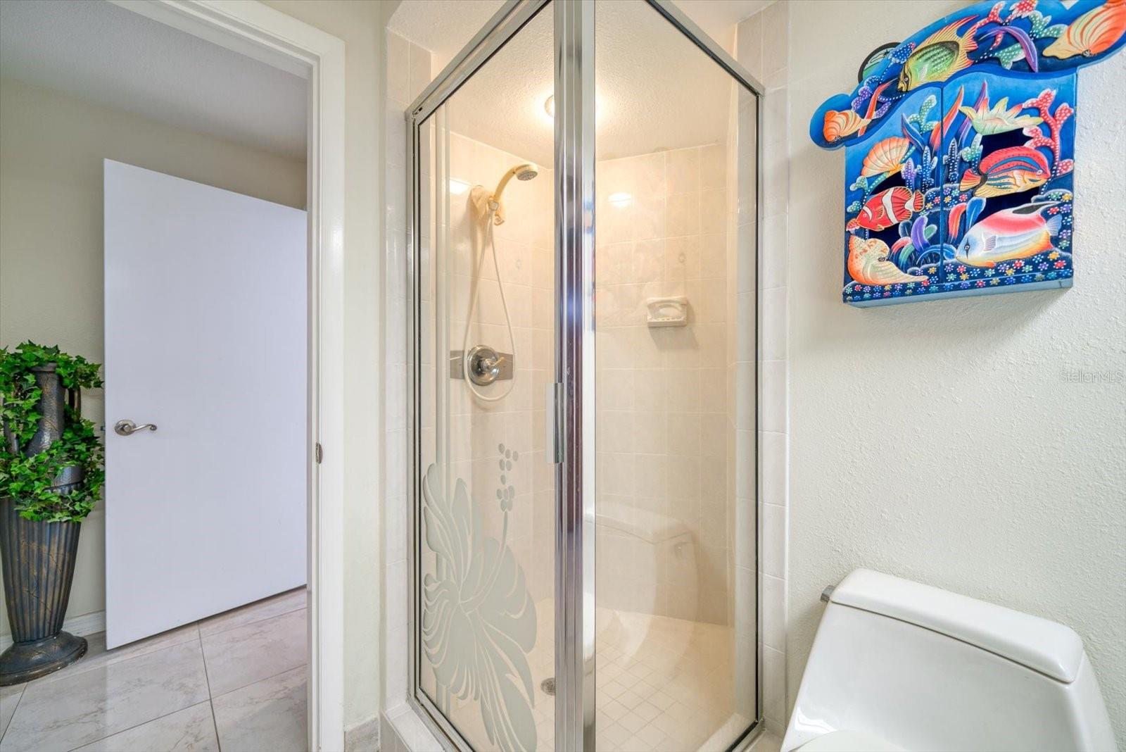 Image 33 of 47 For 206 Poinciana Lane