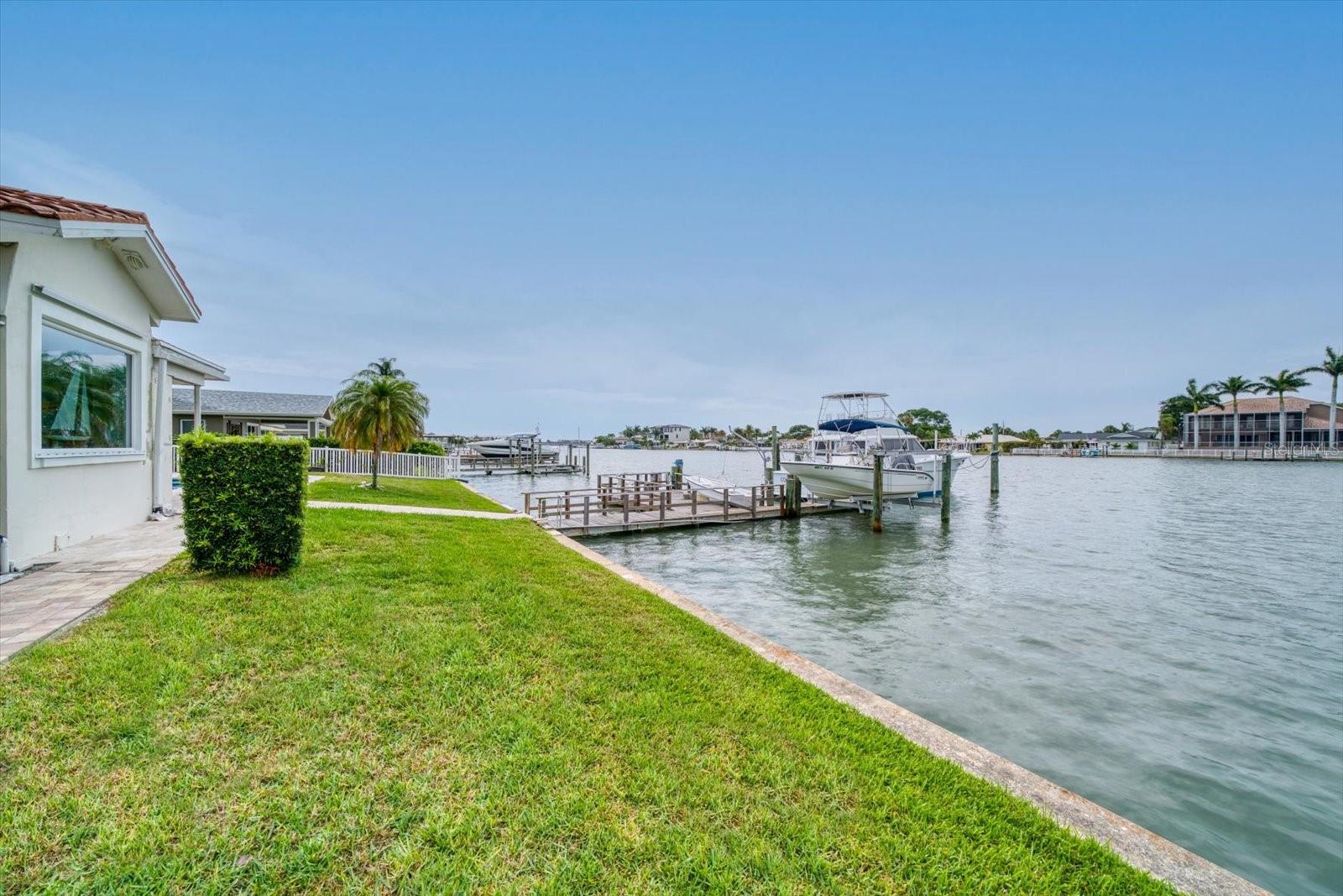 Image 43 of 47 For 206 Poinciana Lane