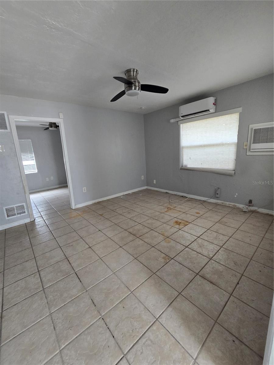 Image 10 of 24 For 14140 Parsley Drive