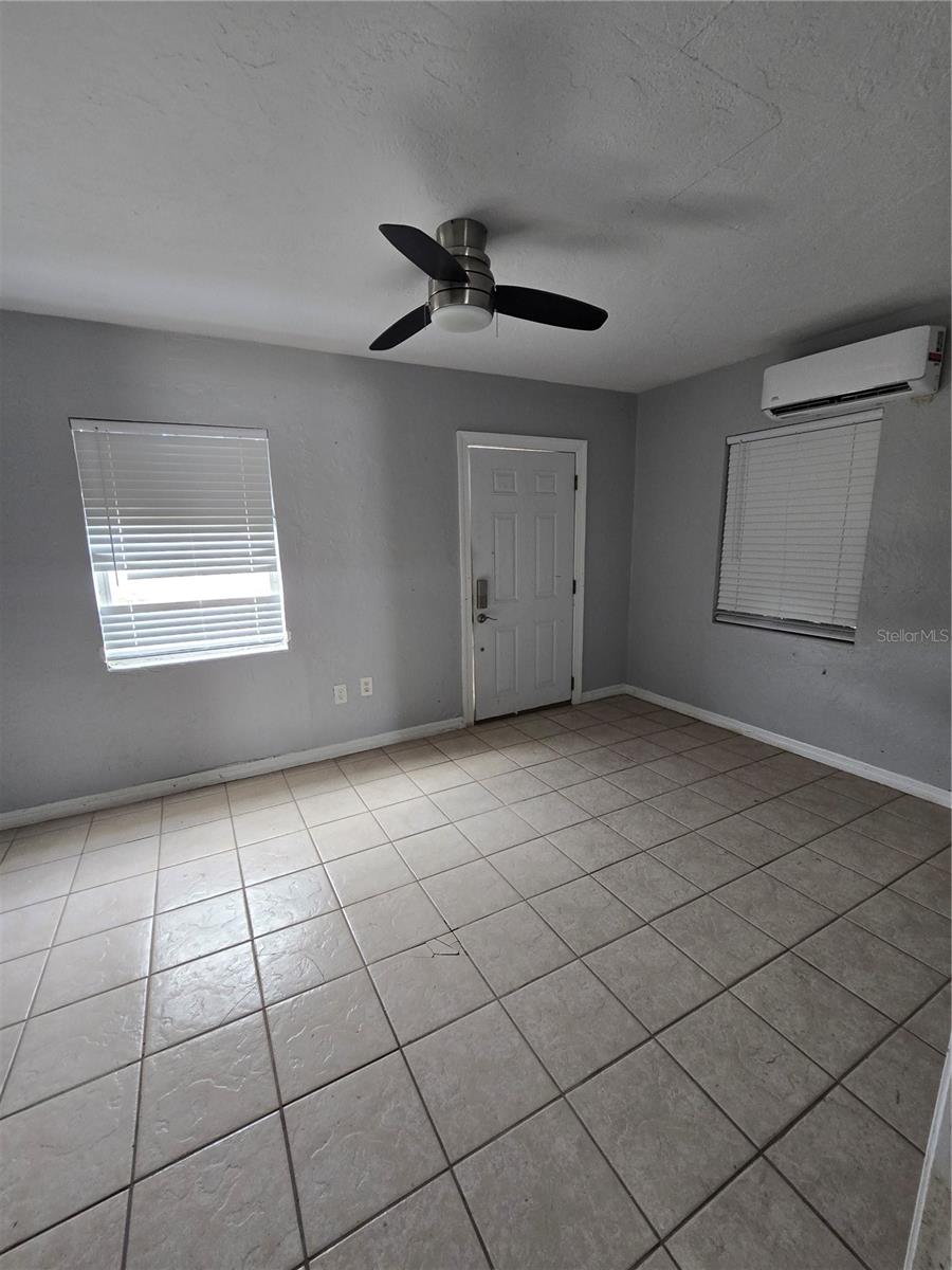 Image 14 of 24 For 14140 Parsley Drive