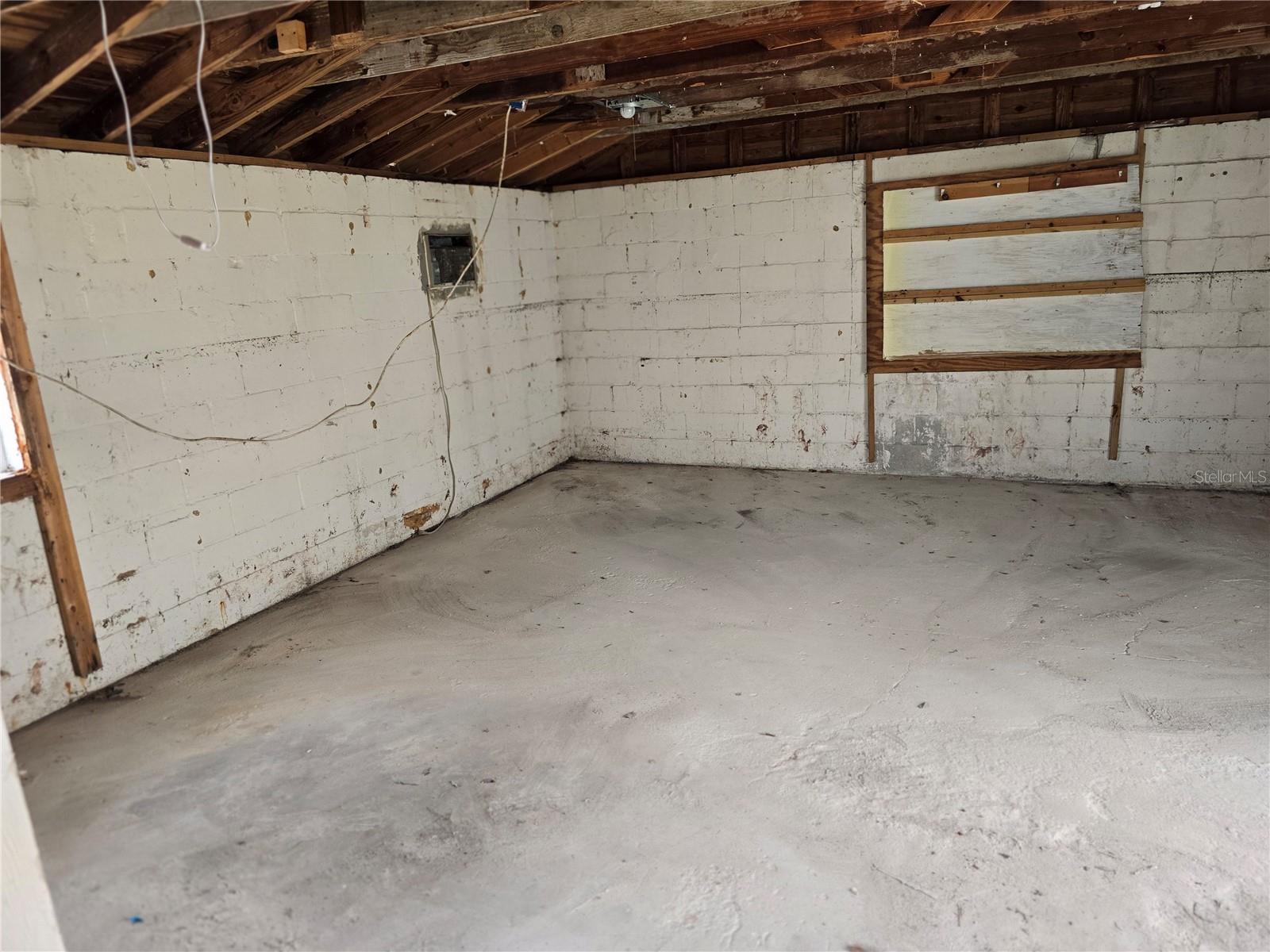 Image 21 of 24 For 14140 Parsley Drive