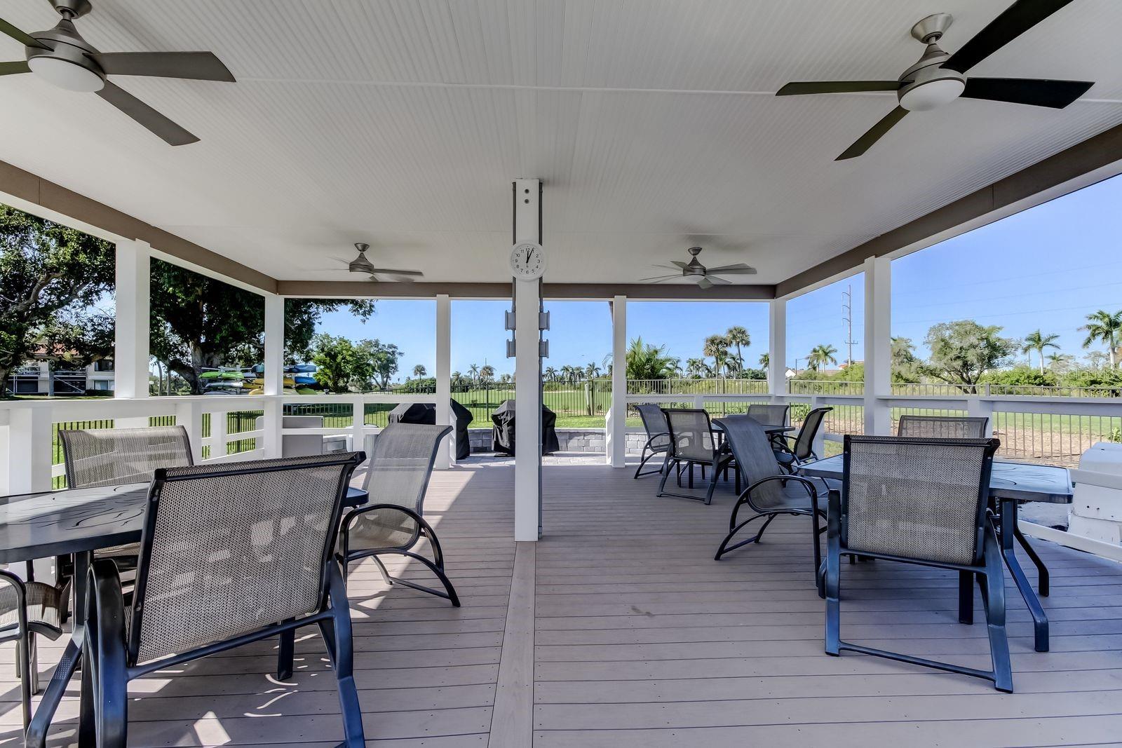 Image 10 of 48 For 5700 Escondida Boulevard S 403