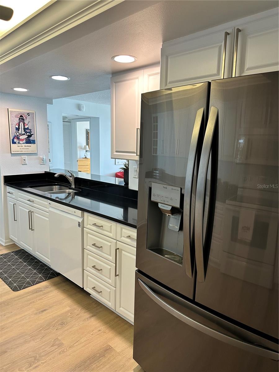 Image 18 of 48 For 5700 Escondida Boulevard S 403