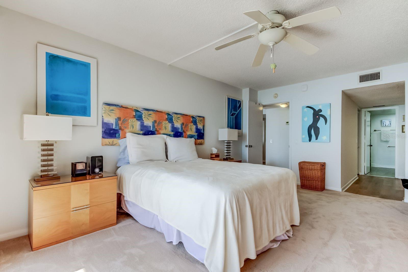 Image 21 of 48 For 5700 Escondida Boulevard S 403