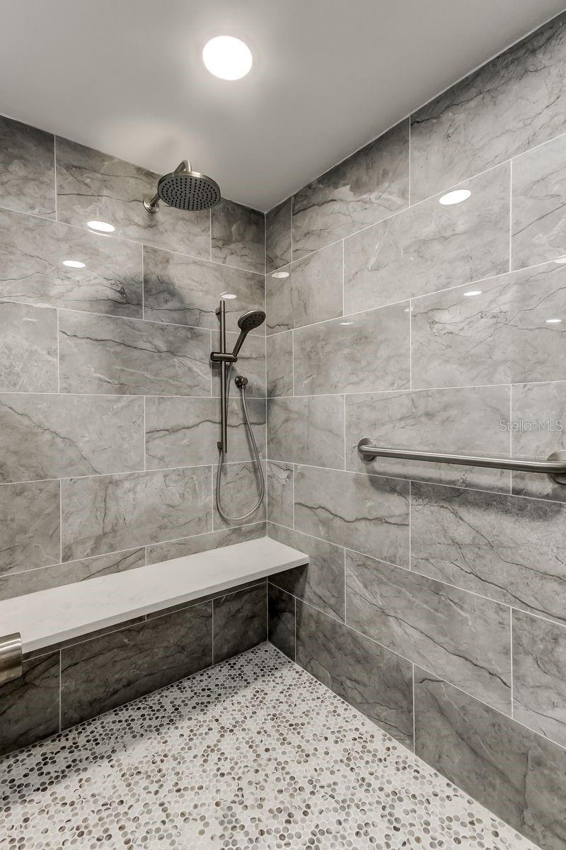 Image 30 of 48 For 5700 Escondida Boulevard S 403