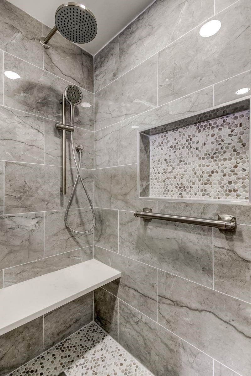 Image 40 of 48 For 5700 Escondida Boulevard S 403