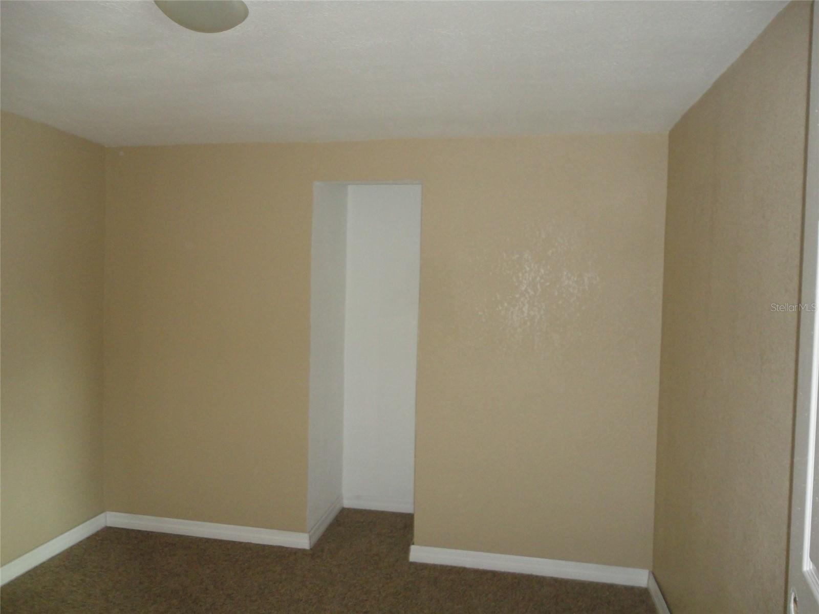 Image 19 of 24 For 2735 41st Avenue N