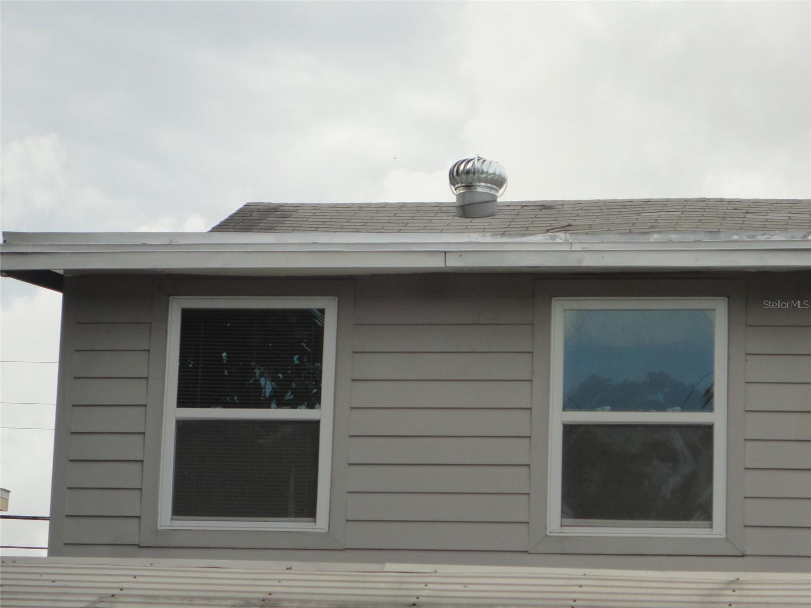 Image 2 of 24 For 2735 41st Avenue N