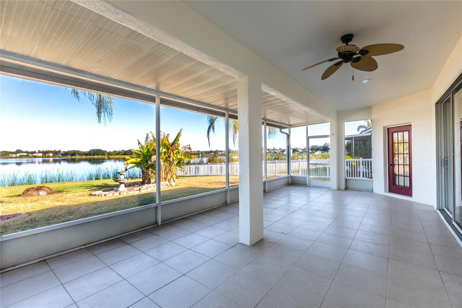 Image 7 of 28 For 7209 Colonial Lake Drive