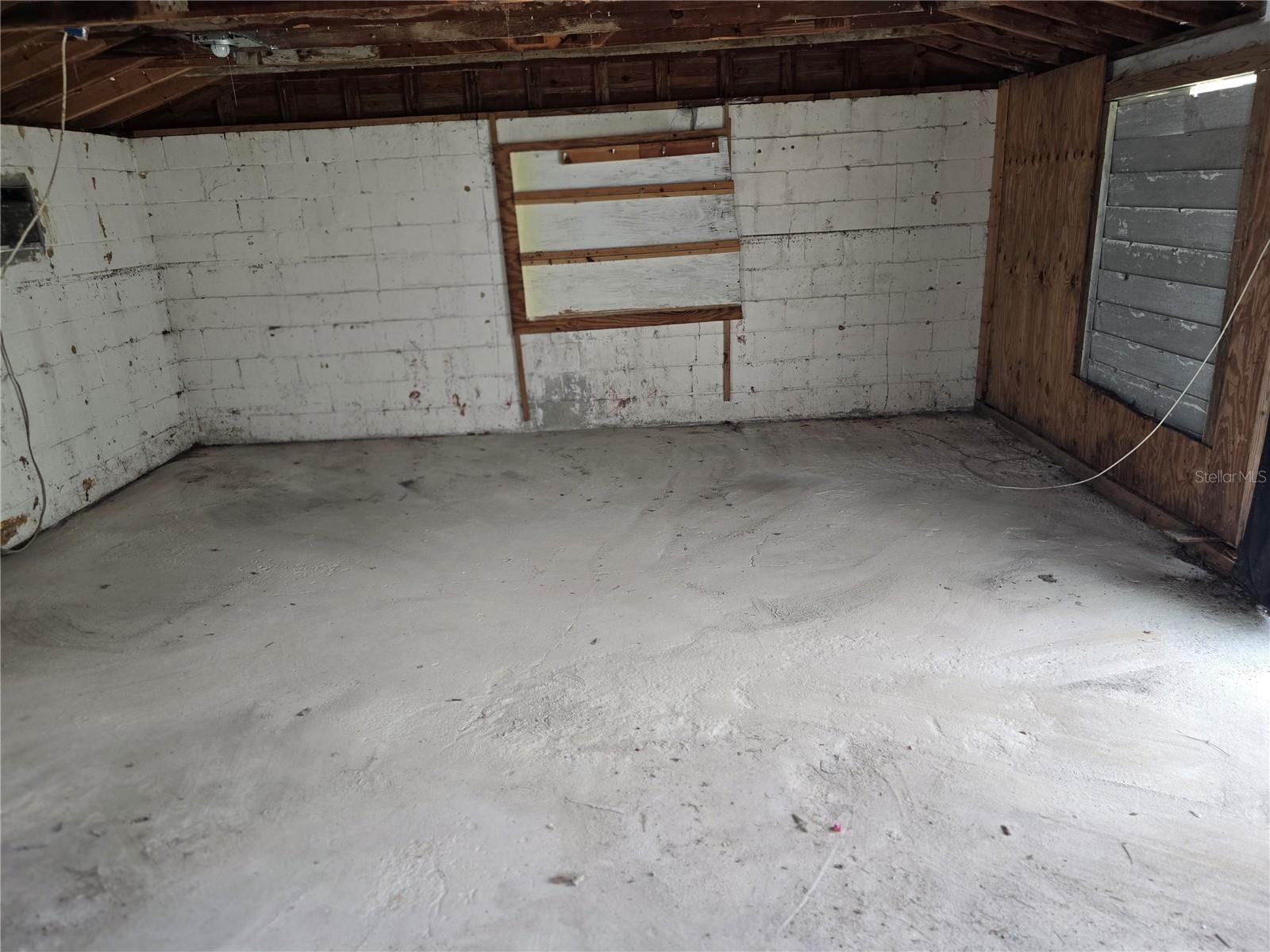 Image 19 of 23 For 14140 Parsley Drive