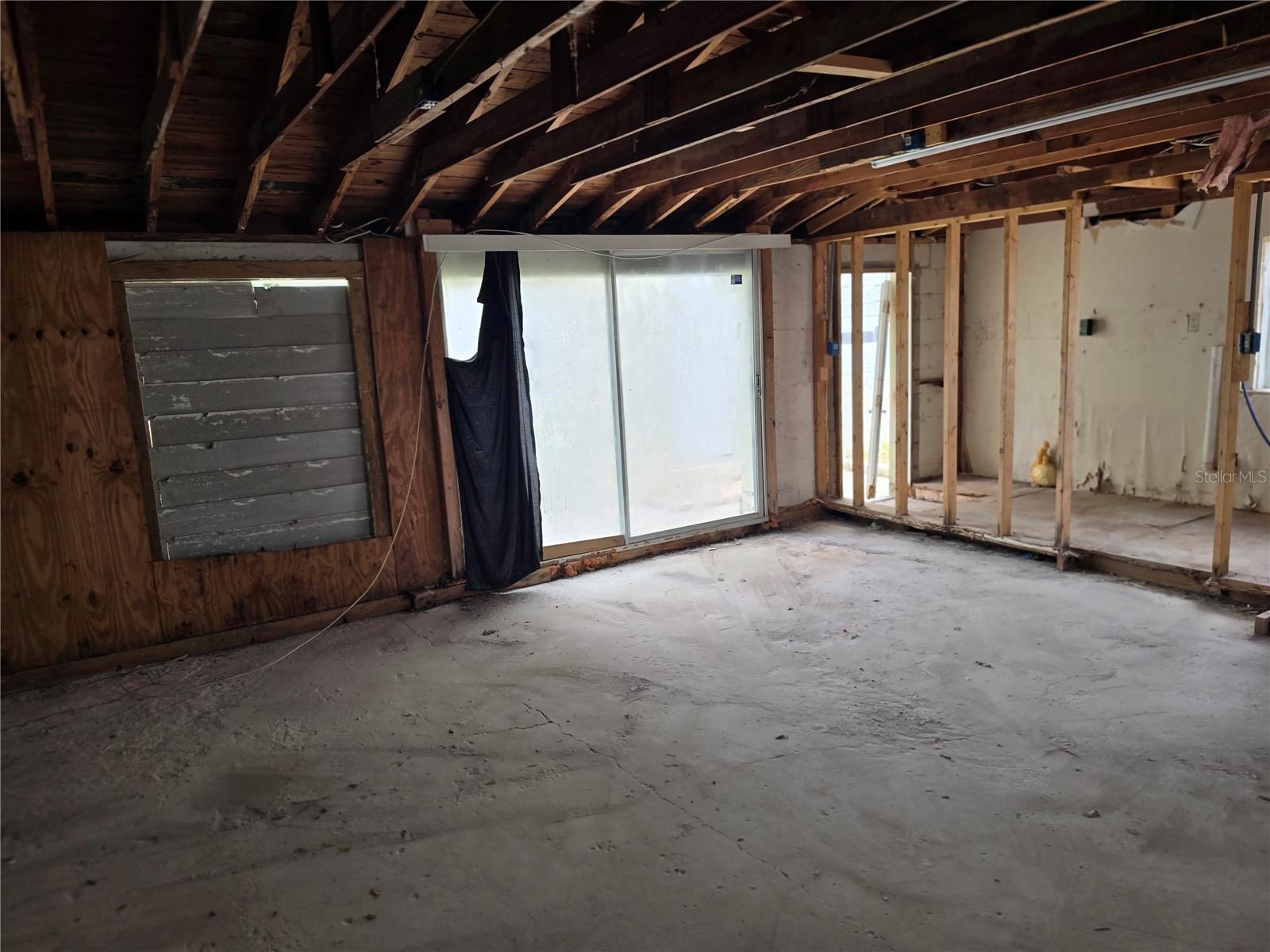 Image 22 of 23 For 14140 Parsley Drive